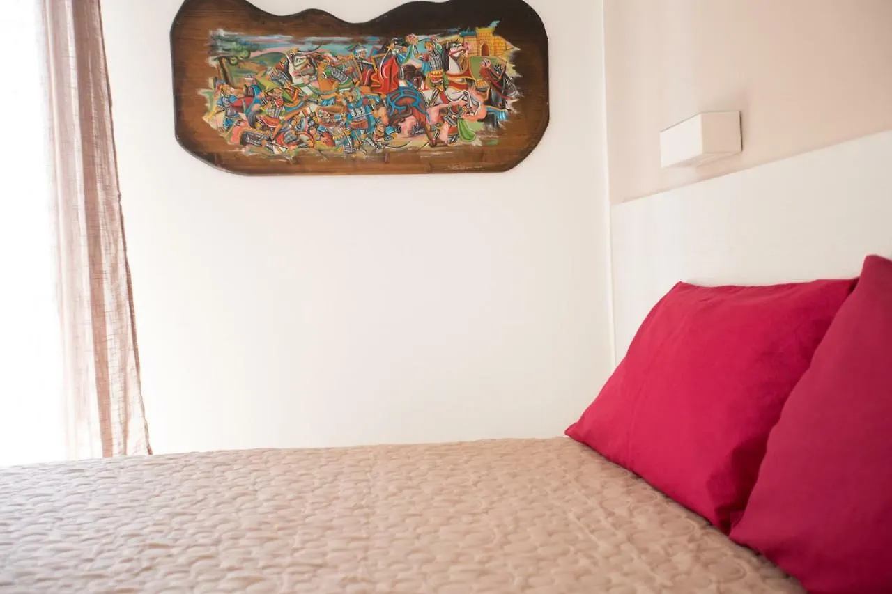 White Asses Rooms Кастелламмаре-дель-Голфо Гостевой дом